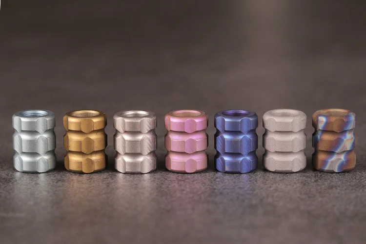 

Colorful Series Of Titanium Alloy Knife C Pendant Umbrella Rope Fall Outdoor Knife Pendant Phone Pendant EDC Paracord Beads
