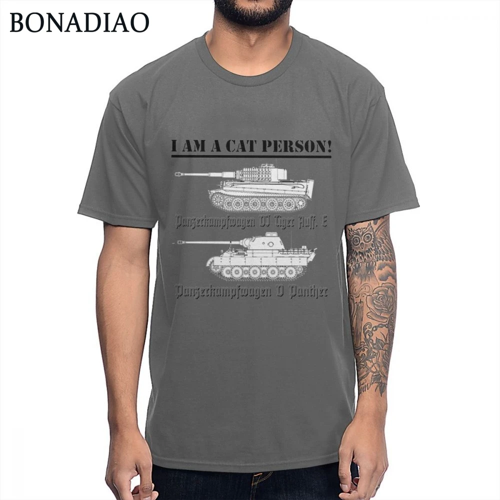 Для мужчин я кошатник (Баки) 1 футболка в мультипликационном стиле мужская с