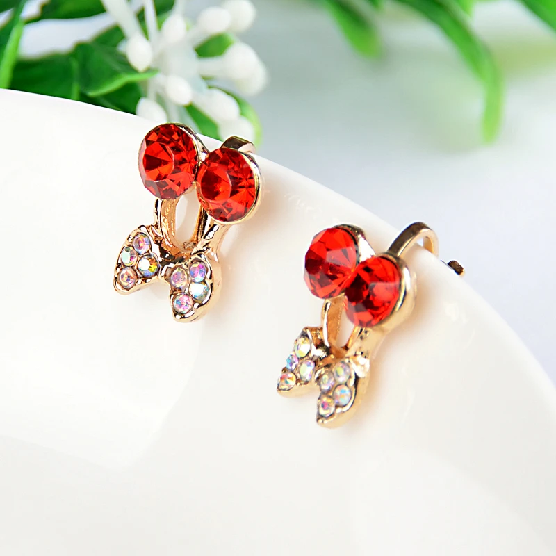 Модные красные серьги клипсы с бантом без отверстий для женщин шикарные вишней