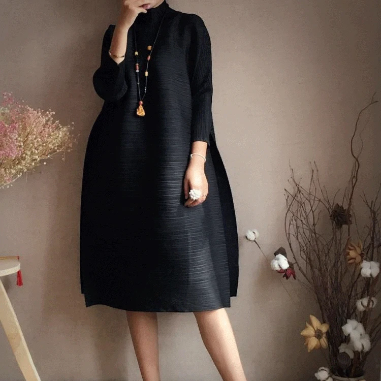 Женское плиссированное платье Changpleat однотонное свободное до колена с высоким