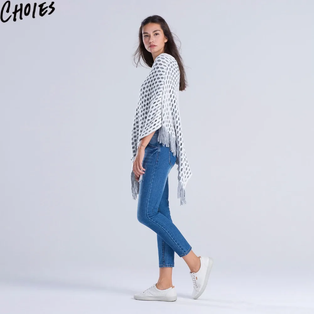 CHOIES женское Вязаное пончо с кисточками белое вырезами вязанное крючком