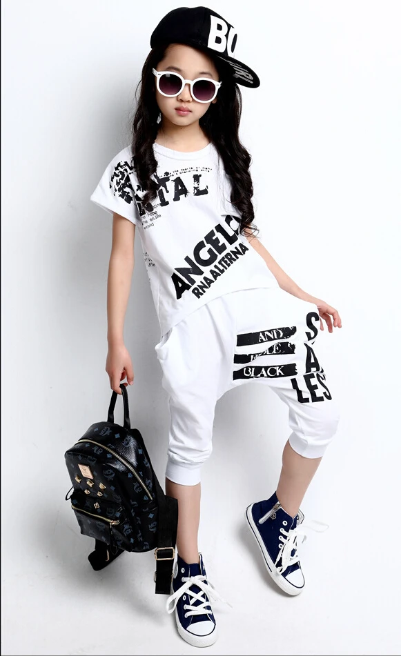 

Summer Children Hip Hop Style Clothing Sets Boys Girls Fashion Casual 2pcs Suits T Shirt+Harem Capris Pants Kids Clothes Twinset
