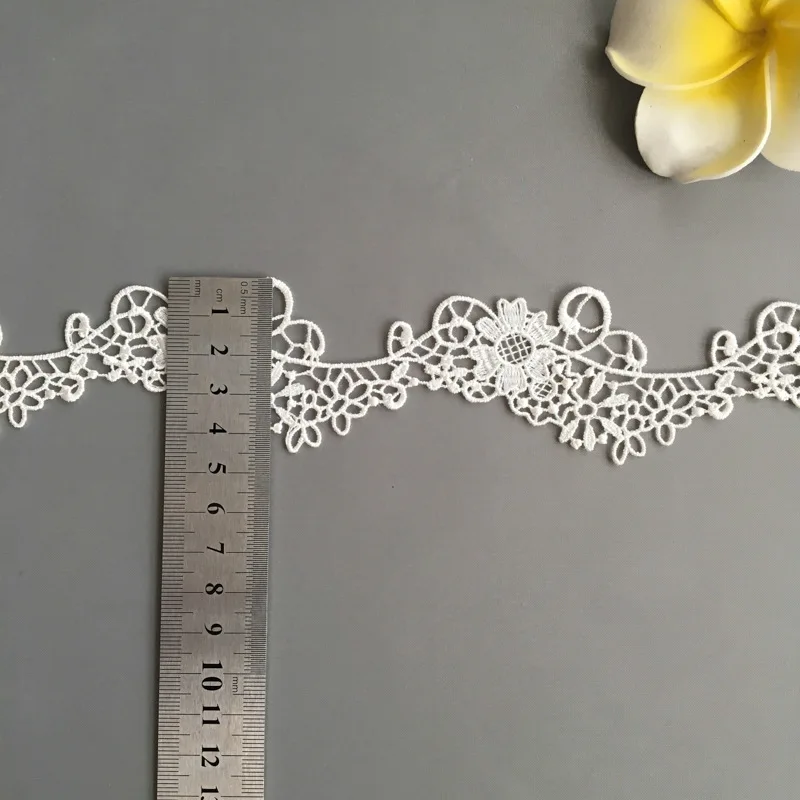 2 ярда Высококачественная Красивая Белая Бриллиантовая кружевная отделка 45 мм