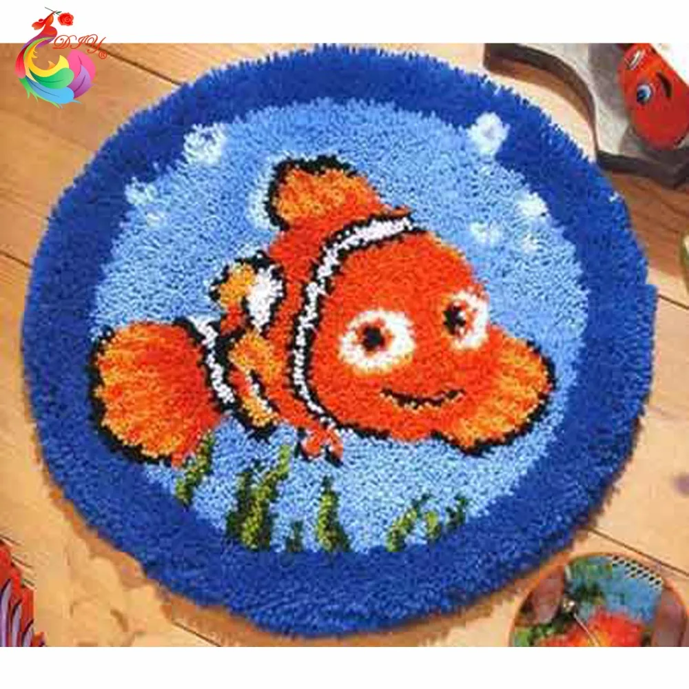 Набор для вышивки ковров и ковриков крестом с мультяшными рыбками|carpets and rugs|set for