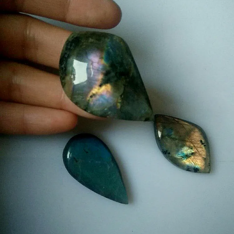 1 шт. красивый сверкающий светильник из натурального Лабрадорита с кристаллами