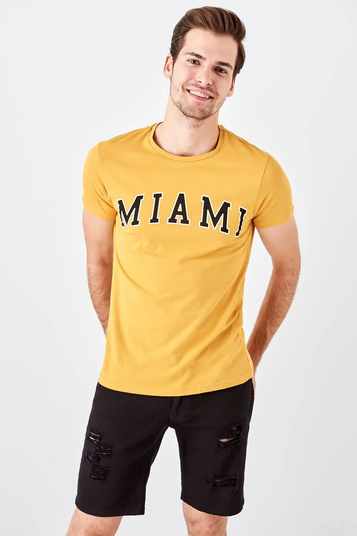 Trendyol горчичный Мужские Печатные Новые футболки TMNSS19BO0037|Мужские футболки| |