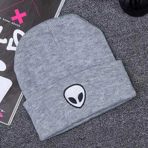 Grey Cap Зимняя шапка s, модные женские теплые мягкие вязаные шапки с вышивкой в стиле хип-хоп, Мужская однотонная вязаная шапка, женская шапка Skullies Beanies для девочек - Цвет: Grey Cap