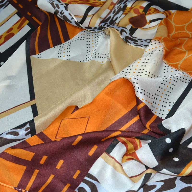 2018 модный роскошный женский брендовый шелковый шарф весна лето бандана шарфы для