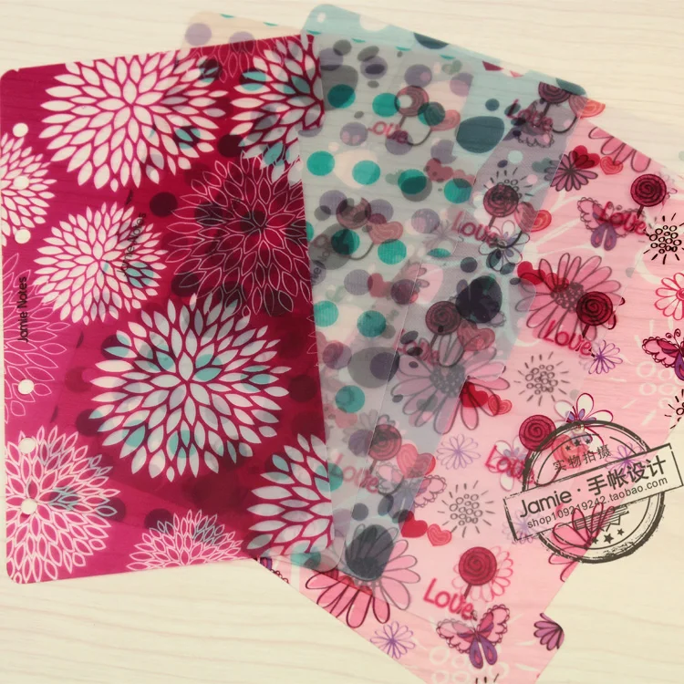 Разделители из полипропиленового материала для блокнотов со свободными листами