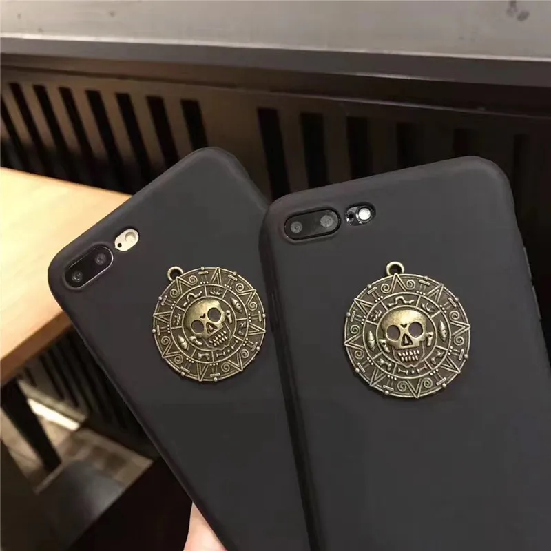 Mobile Phone Cases Cool Metal Skull Pattern Simple Style TPU Soft Black Protective Cover Case for iPhone 7/8 Plus |