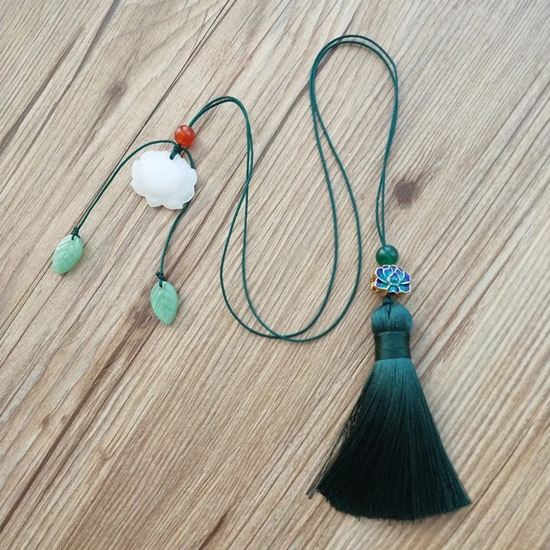 Blackish Green Классический китайский стиль ледяной шелк Закладка в виде кисточек Белый Резной Цветок лотоса креативный подарок автомобиль Висячие - Окраска металла: Blackish Green