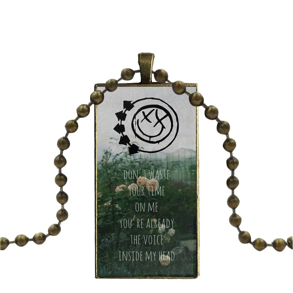 Tom Delonge Rock Band Blink 182 Skin For Girls Gifts Glass Cabochon Pendant Necklace Rectangle Fashion |