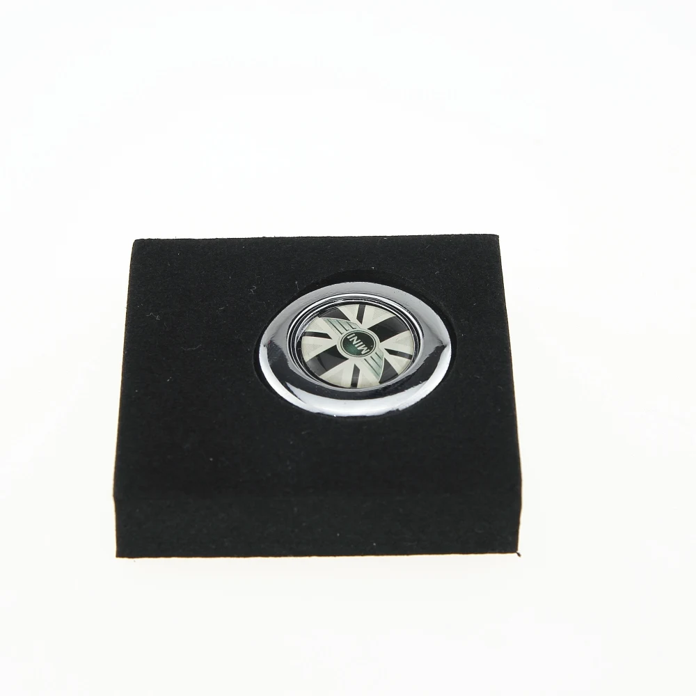 Логотип крыльев серый флаг Великобритании хромированная полированная отделка