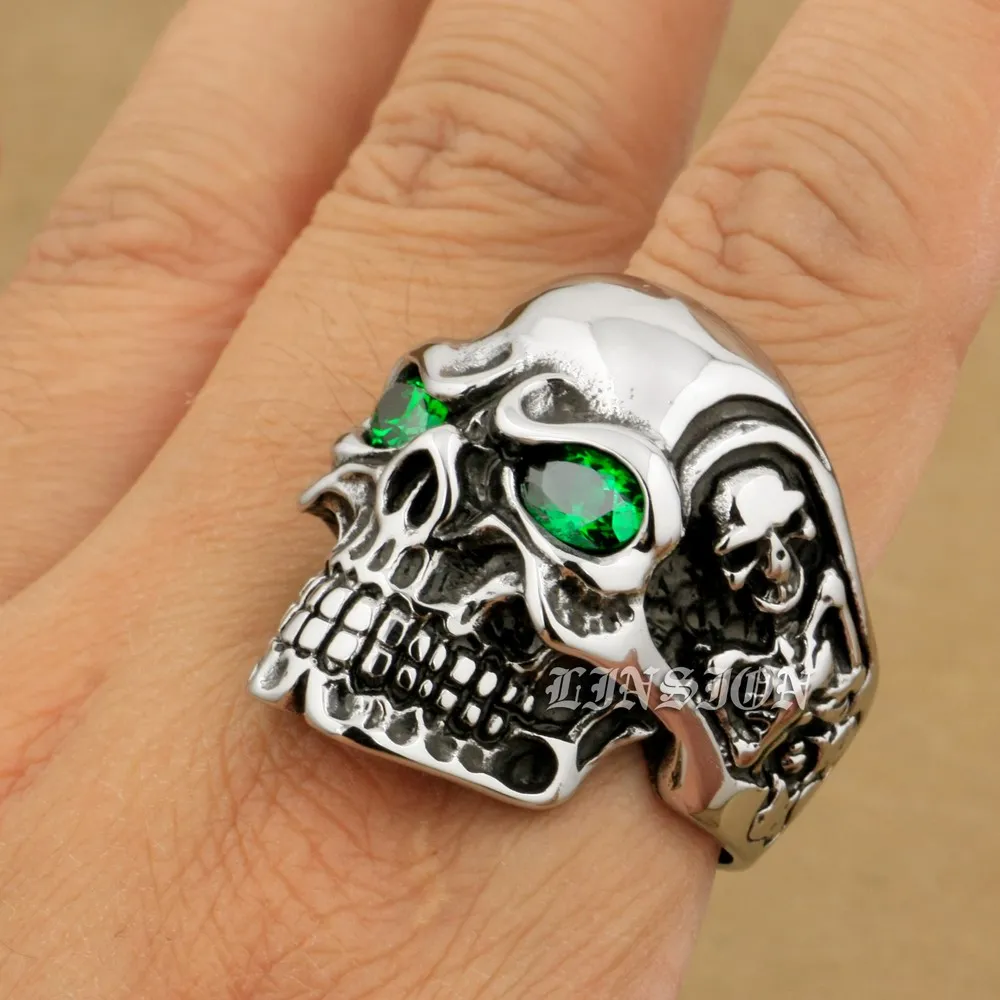 Мужское кольцо из титана нержавеющей стали 316L с зелеными фианитами в виде глаз