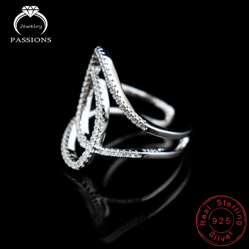 Кольцо из серебра 925 пробы с фианитами регулируемое гибкое | Украшения и