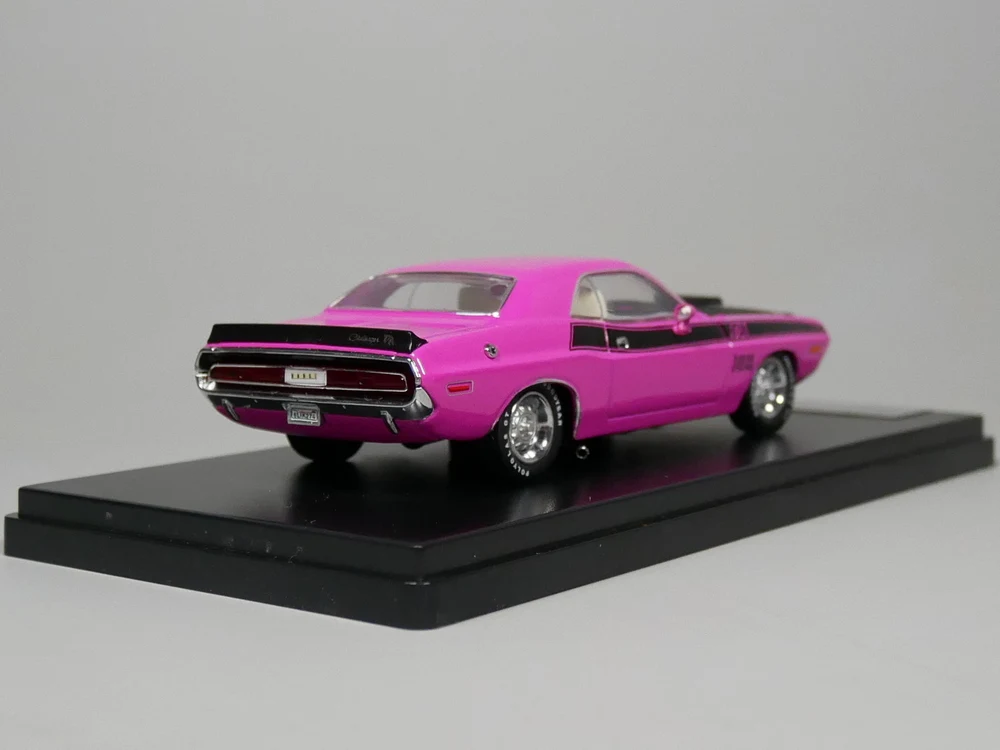 Премиум X 1:43 DODGE CHALLENGER T/A 1970 (розовый) литая модель автомобиля|Наземный транспорт| |