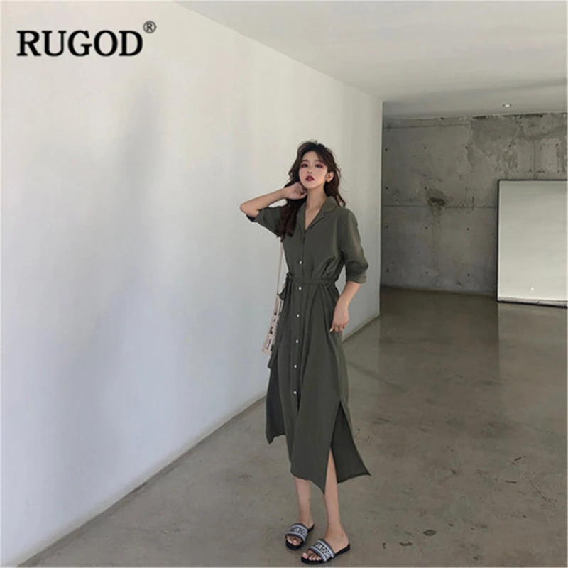 Женское платье RUGOD однотонное однобортное облегающее с треугольным вырезом по