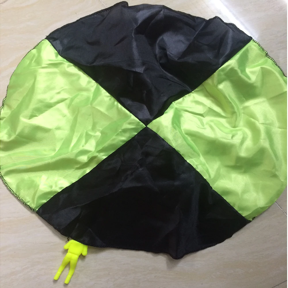 Mini Paratroopers Soldier Army Parachute Outdoor Toys Boy Kids Gift Color Random |