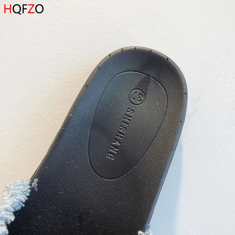 Женские шлепанцы из джинсовой ткани HQFZO на плоской платформе с цветами сланцы для