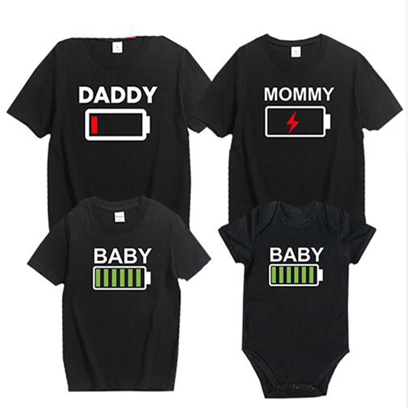 

Family Matching Outfits Father and Son Mommy and Me Clothes Baby Summer Family Outfits Clothing T-shirt for Dad and Son Clothes