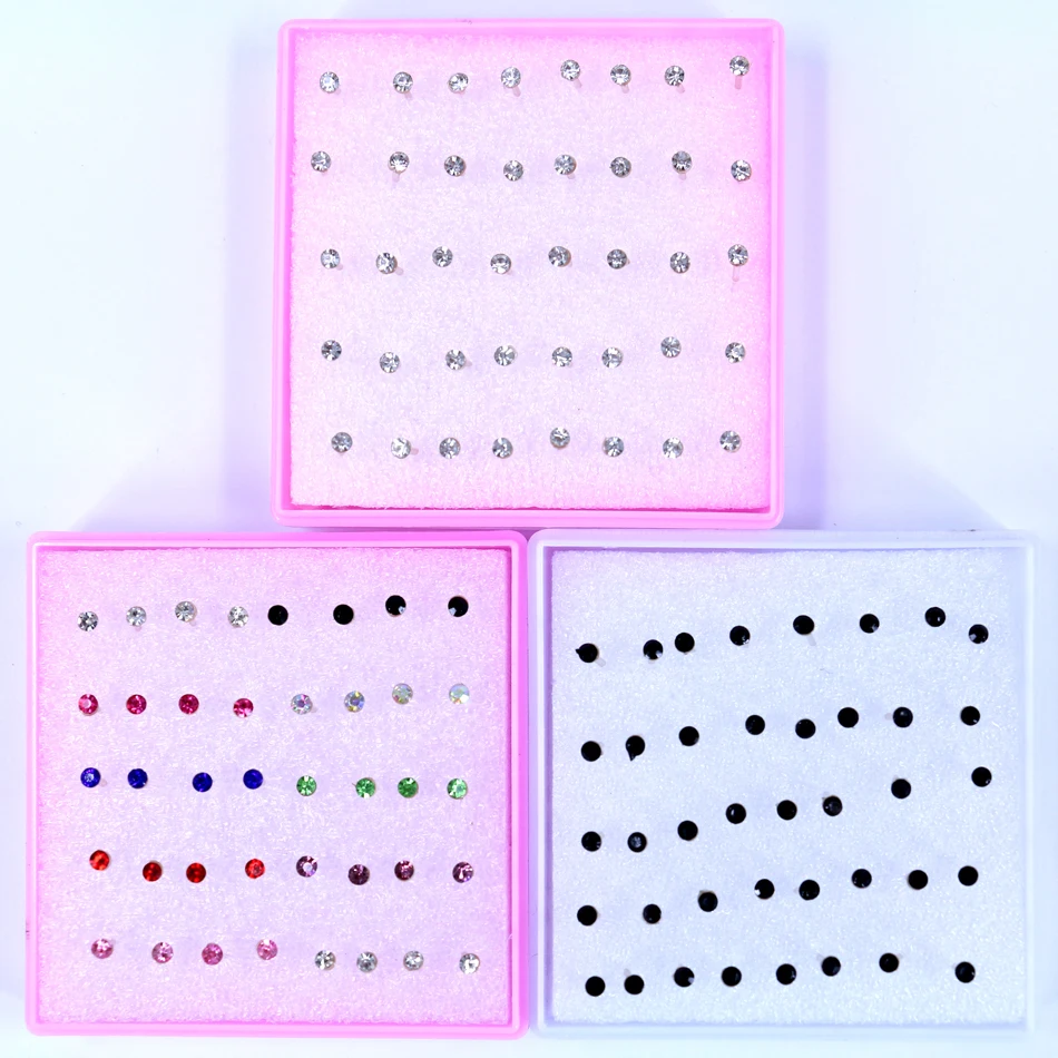 Бесплатная доставка заводские дешевые 2,5 мм сверкающие AARhinestones пластиковые штатные серьги-гвоздики из смолы с кристаллом 20 пар/коробка на.