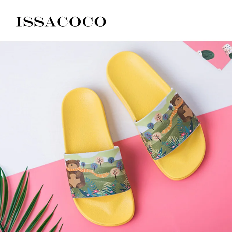 

ISSACOCO Women Flat Non-slip Slippers Women's Summer Indoor Slippers Women Lovely Cartoon Slippers Pantufa Zapatos Mujer Klapki