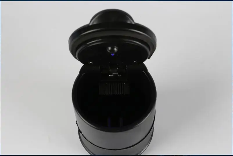 1 шт. портативная автомобильная светодиодная сигарета пепельница для Jeep Commander