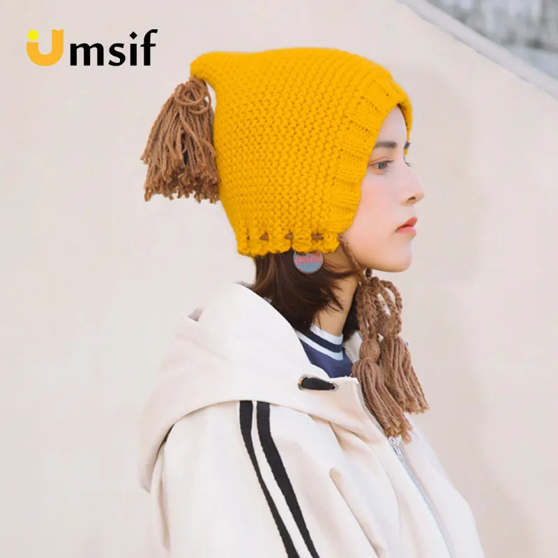 Женская кружевная вязаная шапка с кисточками новинка зимы 2018 однотонная теплая