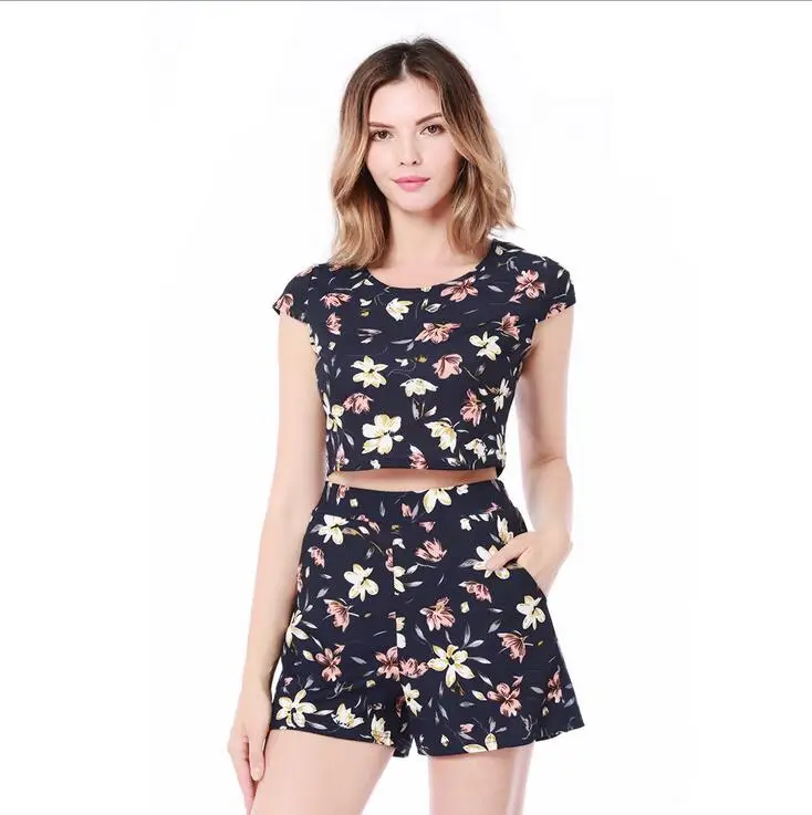 Взрыв моделей рекомендуется вскользь костюм печати с короткими рукавами