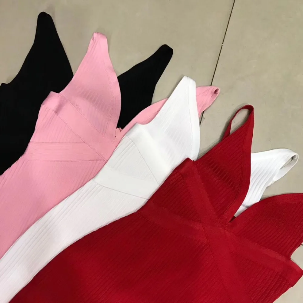 Женское Бандажное платье на бретельках белое розовое черное красное с v-образным