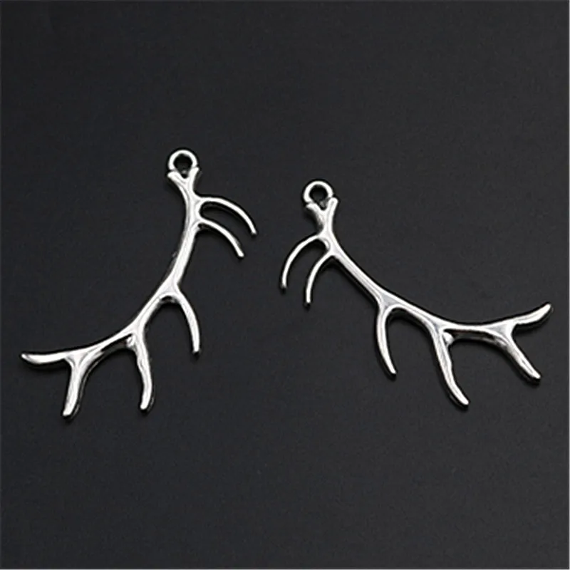 

WKOUD 4pcs Silver Color 3D Metal Antlers Glamour Alloy Pendant Vintage Necklace Bracelet DIY Handmade Jewelry Findings A1174