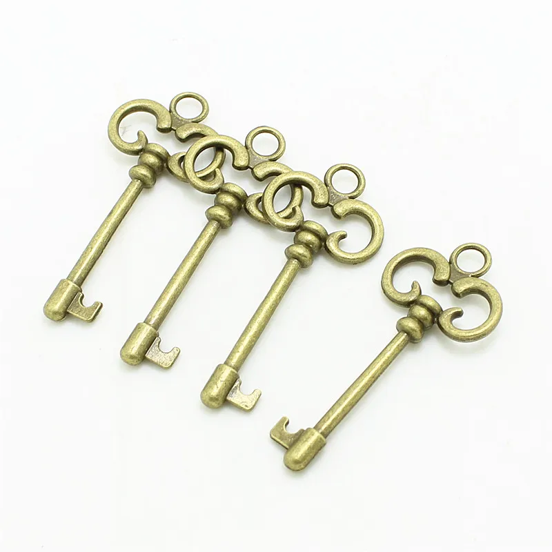 

Sweet Bell 15pcs 24*55mm Key shaped Charm Three Color Vintage Metal Zinc Alloy Fine Trendy Keys Pendant Charms for Jewerly 0968