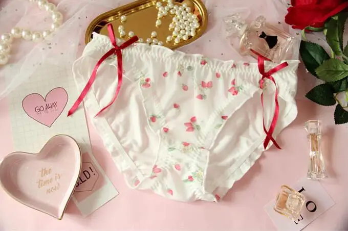 Kawaii/Клубничные трусики для девочек; трусы с ушками; женское нижнее белье; повседневная одежда; цвет белый
