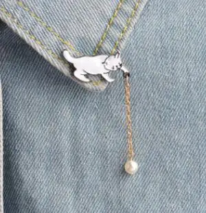 Сплав милый маленький белый искусственный жемчуг кошка брошь шпильки шикарная