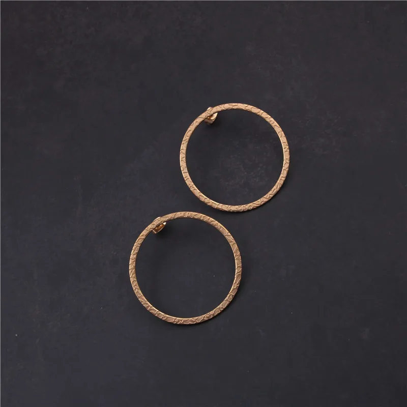 

New fashion big earrings fashion personality exaggerated earrings high quality titanium steel jewelry love earrings for women