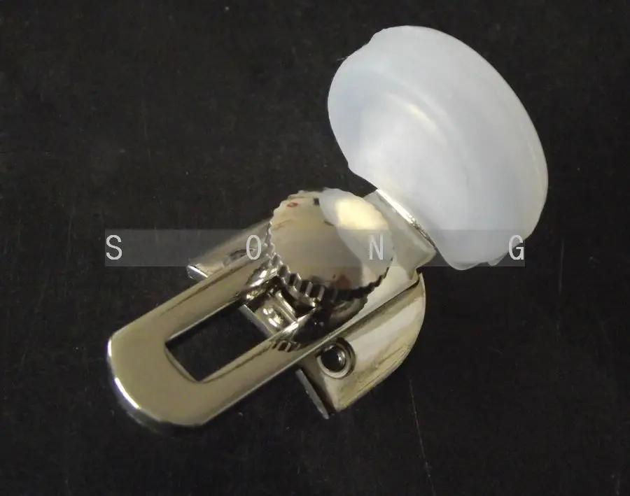 

1 sets clarinet hand holder outfit nickel plated +holder cover+ 3 screws