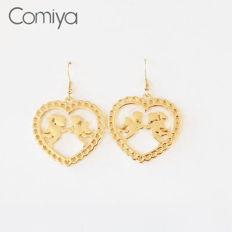 Comiya золотистые серьги подвески сердечко серебряного цвета длинный кулон
