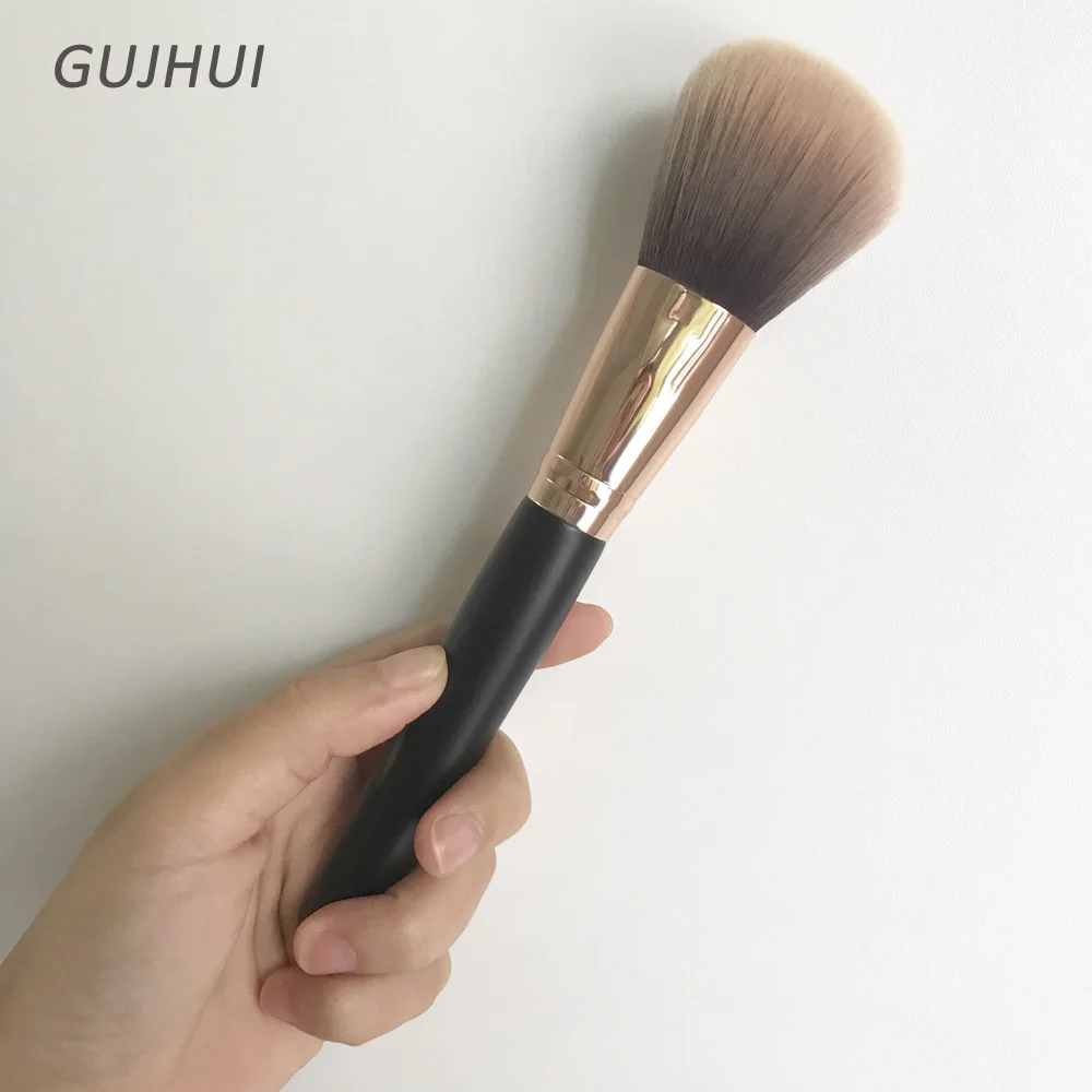 Синтетическая кисть для макияжа деревянная черная ручка контурные тени