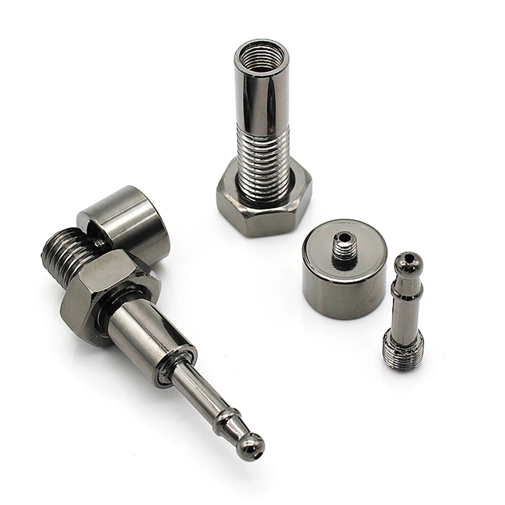 

Fashion Metal Cigarette Holder Screws Pipe Tobacco Pipe Portable Smoking Pipes Best Gift Smoking Accessories