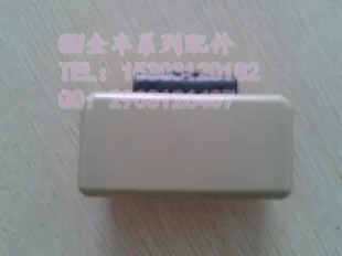 Продуктовый желтой коробке обхватив старый великая стена гарвардского H6 / желтый