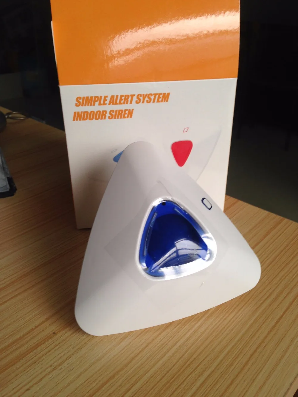 Беспроводной внутренний Крытый мигающяя сигнальная сирена 95db для wifi