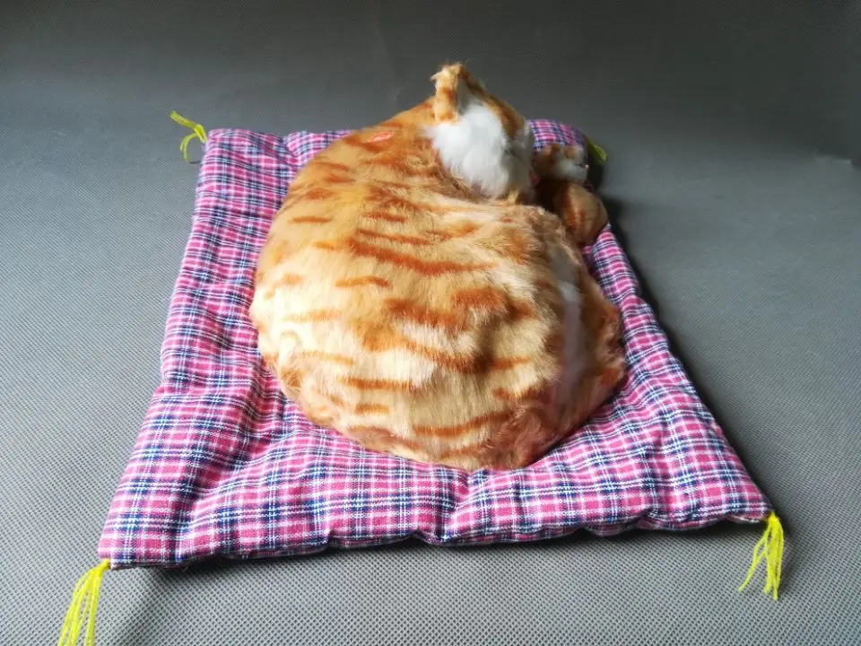 Реальная игрушка желтая кошка модель большой 28x20 см полиэтилен и мех спящий Кот с