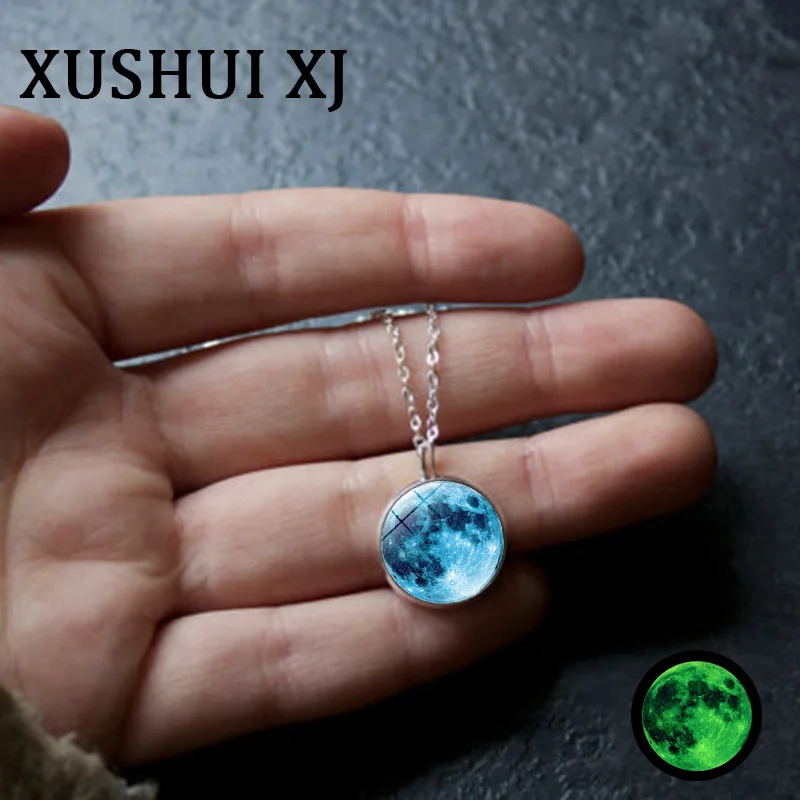 XUSHUI XJ светящееся в темно синей Луне Ожерелье Стеклянный кабошон кулон цепочка