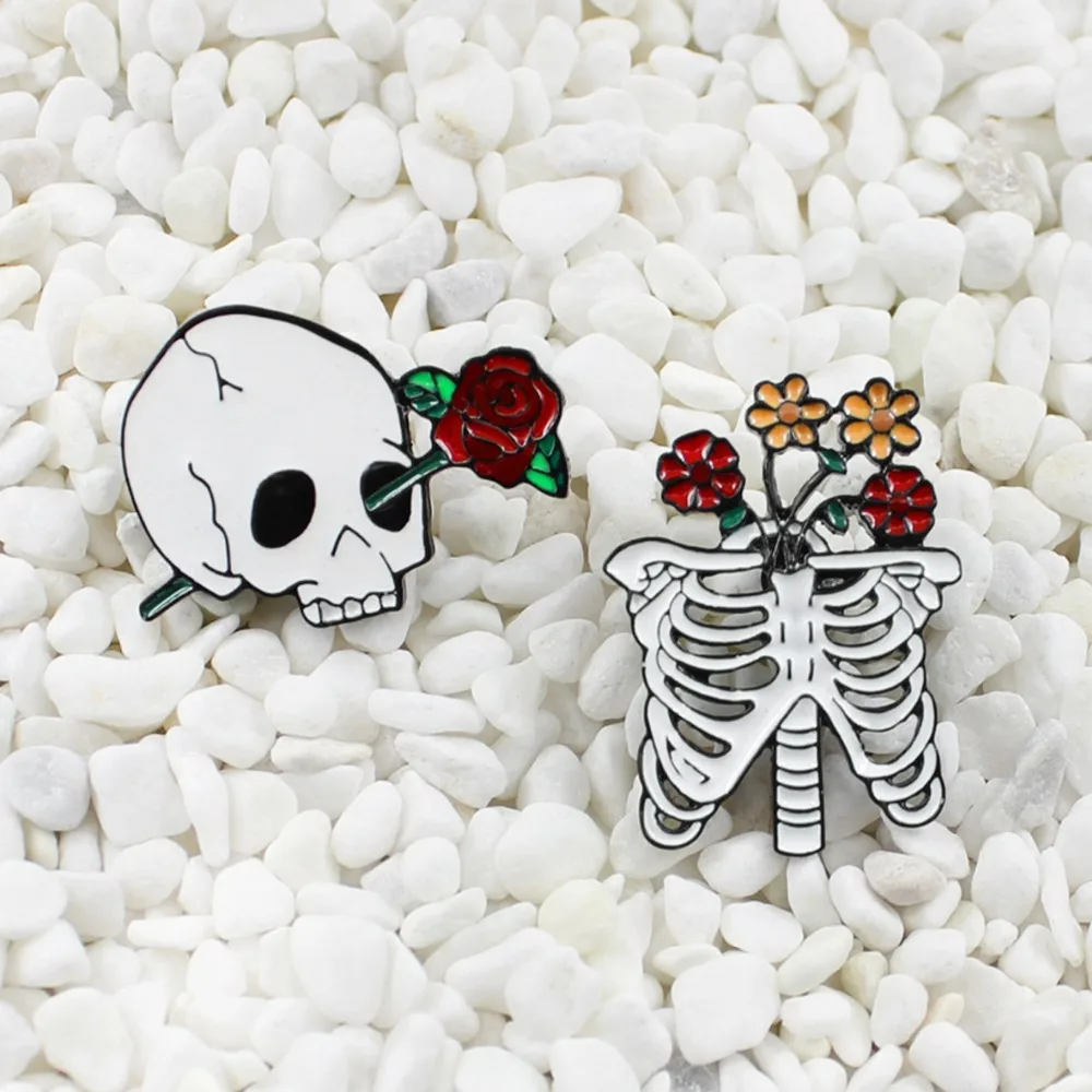 Medical Skeleton Black White Enamel Pins Badges Unisex Couple Skull Brooches for Women Goth Punk Jewelry Gift Lovers | Украшения и