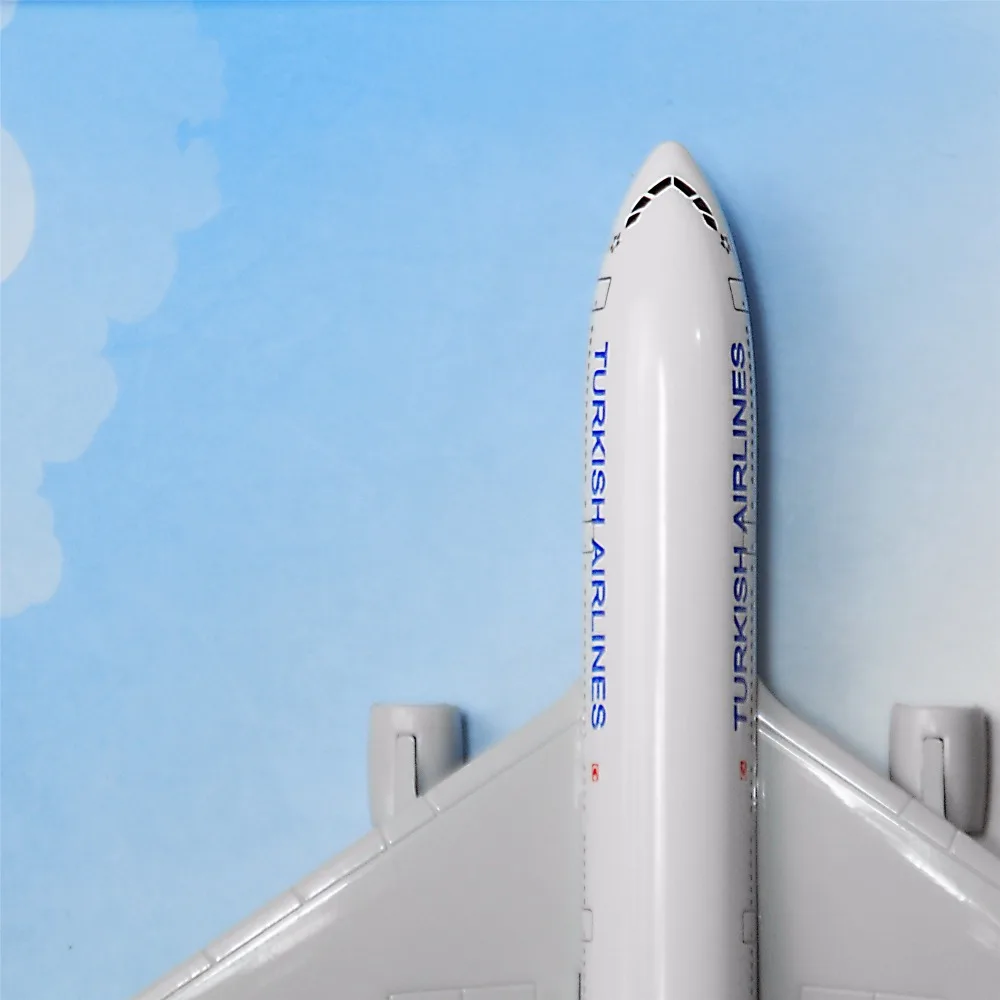 Модели летательных аппаратов Turkish Airline Boeing 777 16 см металлические подарок на день