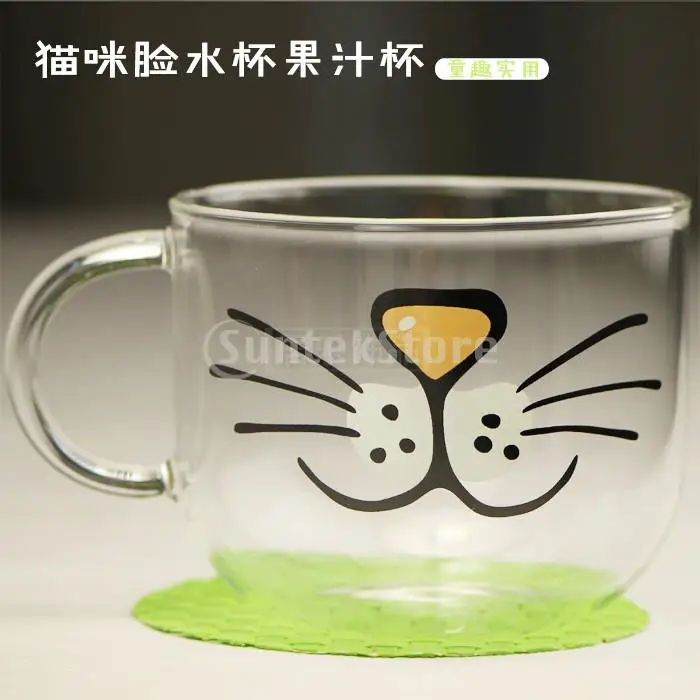 Кружка из молочного стекла с ручкой милым котенком лицом усами красными губами