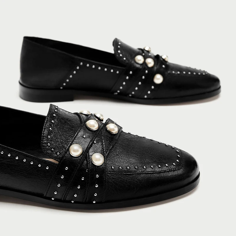 Женские лоферы с заклепками Teahoo черные кожаные мокасины жемчужинами в стиле