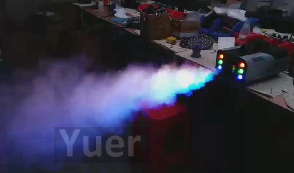 Высококачественная светодиодная RGB дымовая машина с эффектом запотевания 1500 Вт