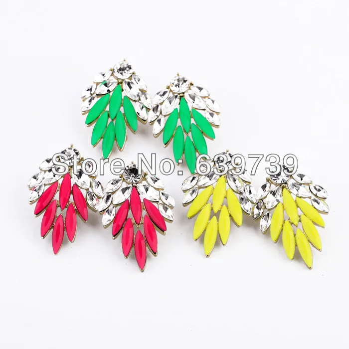 Оптовая цена яркие акриловые серьги-гвоздики в виде свитера | Украшения и