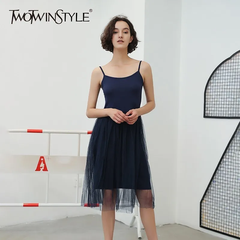 Женское платье с открытыми плечами TWOTWINSTYLE Осеннее Сетчатое миди на